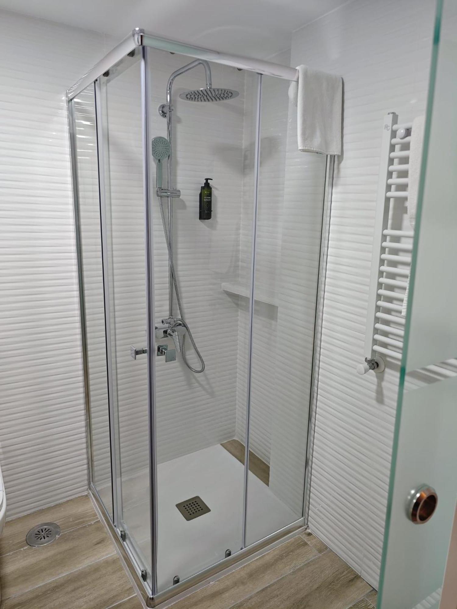 Hostal Fronton Alcobendas Exterior foto